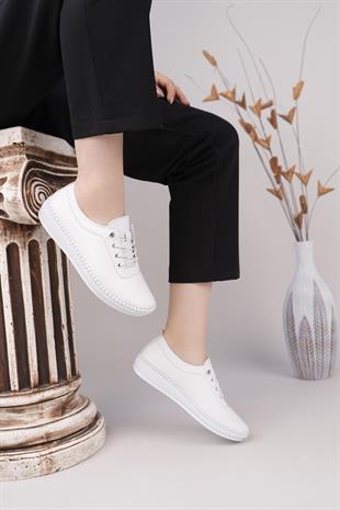 Maria 200-90 Beyaz Hakiki Soft Deri Günlük Kadın Ayakkabı