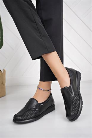 Muya 323794 Siyah Hakiki Deri 6 Nokta Kemik Çıkıntısı Ayakkabı