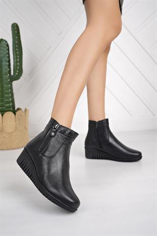 Muya 324804 Siyah Hakiki Deri Çift Fermuarlı 6 Nokta Kadın Bot