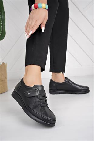 Muya 324854 Siyah Hakiki Deri 6 Nokta Cırtlı Kadın Ayakkabı