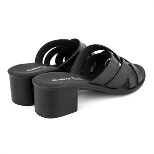 Muya Anagram 33000 Siyah Topuklu Anatomik Kadın Terlik