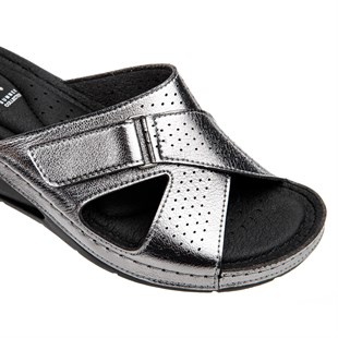 Muya Duro 34218 Kurşun Dolgu Topuklu Anatomik Kadın Terlik