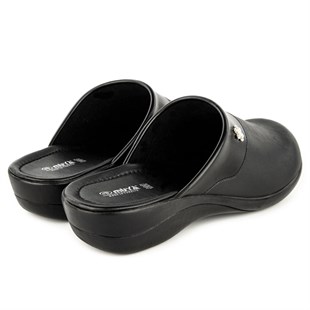 Muya Ness 32926 Siyah Önü Kapalı Kadın Ev Terliği