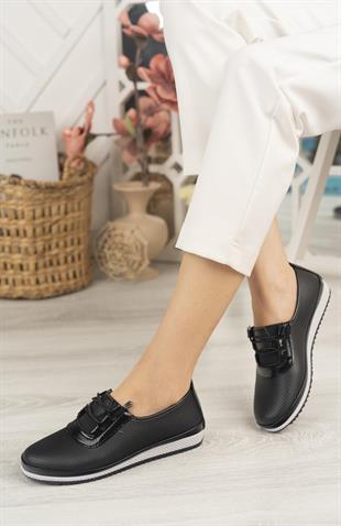 Nesil Shoes Acr 10 Siyah Biye Rugan Delikli Yazlık Kadın Ayakkabı