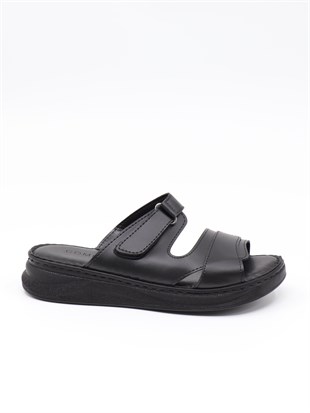 Nesil Shoes Bell 25145 Siyah Anatomik Cırtlı Kadın Terlik