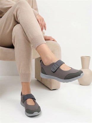 Nesil Shoes Bsea 632 Füme Memory Foam Lastikli Kadın Ayakkabısı