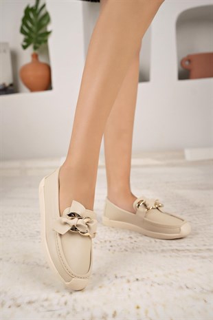 Nesil Shoes Ceylan 57  Ten Zincir Tokalı Kadın Ayakkabı