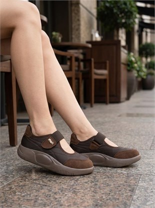 Nesil Shoes Conf 112 Kahve Cırtlı Anatomik Kadın Sneakers