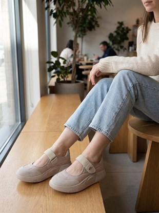 Nesil Shoes Conf 112 Ten Cırtlı Anatomik Kadın Sneakers