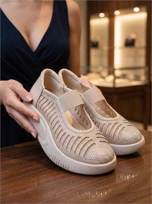 Nesil Shoes Conf 212 Ten Taşlı Anatomik Kadın Sneakers