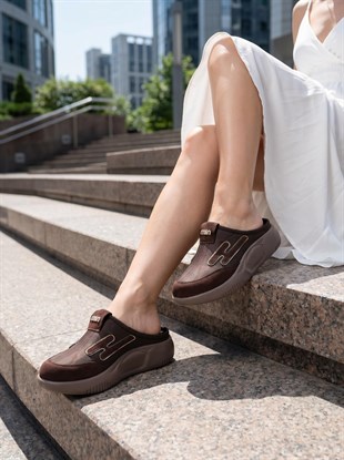Nesil Shoes Conf 222 Kahve Anatomik Kadın Sabo Terlik