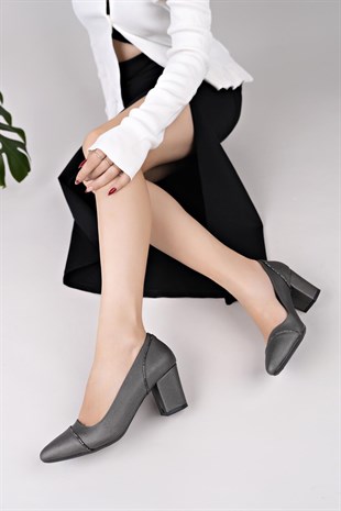 Nesil Shoes Desca 663 Platin Virgin Topuklu Kadın Ayakkabı
