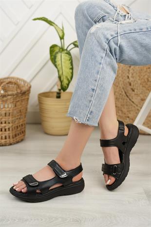 Nesil Shoes Dvm 363 Siyah Cırtlı Anatomik Kadın Sandalet