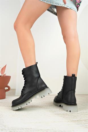 Nesil Shoes Dvm 5010 Siyah Bağcıklı Kadın Bot