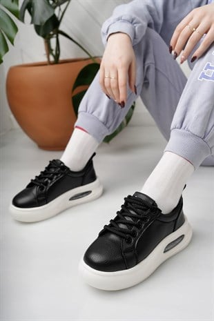 Nesil Shoes Dvm 5750 Siyah Beyaz Havalı Taban Kadın Sneakers
