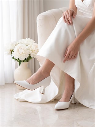 Nesil Shoes Elva 050 Beyaz Topuklu Kadın Stiletto