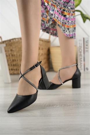 Nesil Shoes Elva 054 Siyah Taşlı Topuklu Kadın Ayakkabı
