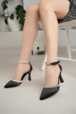 Nesil Shoes Elva 325 Siyah Saten Taşlı Topuklu Kadın Ayakkabı