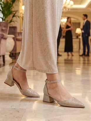 Nesil Shoes Ermod 301 Altın Simli Topuklu Kadın Ayakkabı