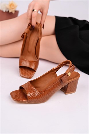 Nesil Shoes Gabbel 201 Taba Arkası Lastik Kadın Sandalet