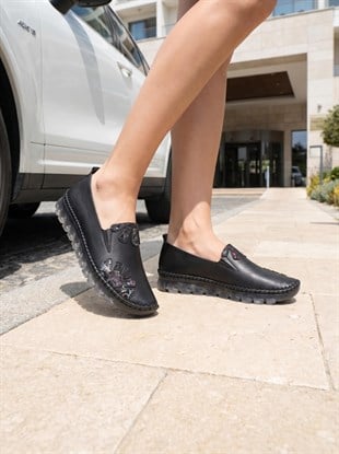 Nesil Shoes Knc 23 Siyah Hakiki Soft Deri Kadın Ayakkabı