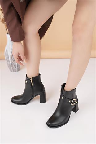 Nesil Shoes Mddm 1015 Siyah Toka Detaylı Topuklu Kadın Bot