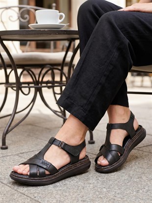 Nesil Shoes Mns 372 Siyah Hakiki Soft Deri Kadın Sandalet
