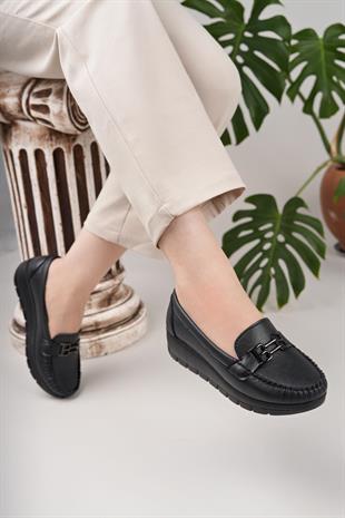 Nesil Shoes Neyna 029 Siyah Dolgu Topuk Kadın Ayakkabı