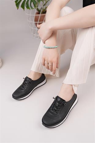 Nesil Shoes Sdf 701-4 Siyah İçi Hakiki Deri Kadın Ayakkabı