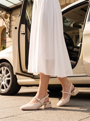 Nesil Shoes Senyo 405 Ten Rugan Tokalı Kadın Sandalet