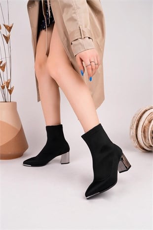 Nesil Shoes Senyo 865 Siyah Saten Strech Ayna Topuk Kadın Bot