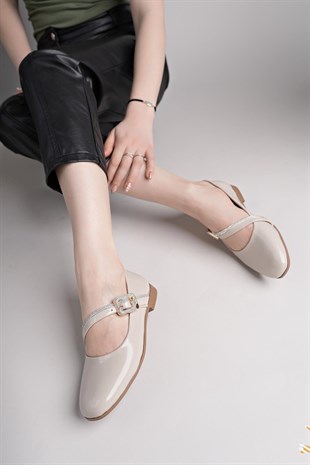 Nesil Shoes Swell 20821 Ten Rugan Tokası Taşlı Kadın Babet