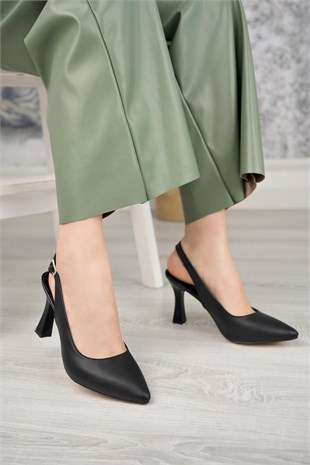 Nesil Shoes Tam 175 Siyah Topuklu Kadın Sandalet