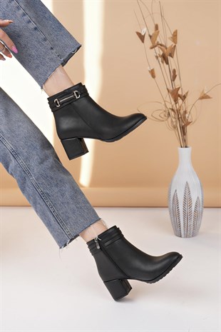 Nesil Shoes Tarha 104 Siyah Fermuarlı Kışlık Kadın Bot 