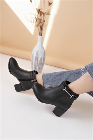 Nesil Shoes Tarha 104 Siyah Fermuarlı Kışlık Kadın Bot 