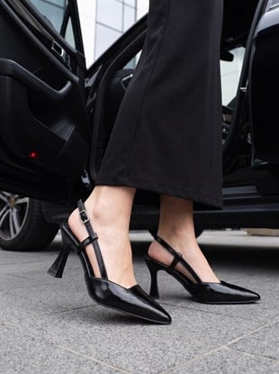 Nesil Shoes Uraz 050 Siyah Krşk Rugan Arkası Açık Topuklu Kadın Ayakkabı