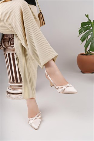Nesil Shoes Uraz 500 Ten Saten Çift Toka Kadın Sandalet