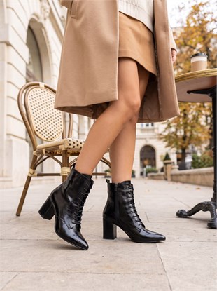 Nesil Shoes Pres 1037 Siyah Krşk Rugan Topuklu Kadın Bot