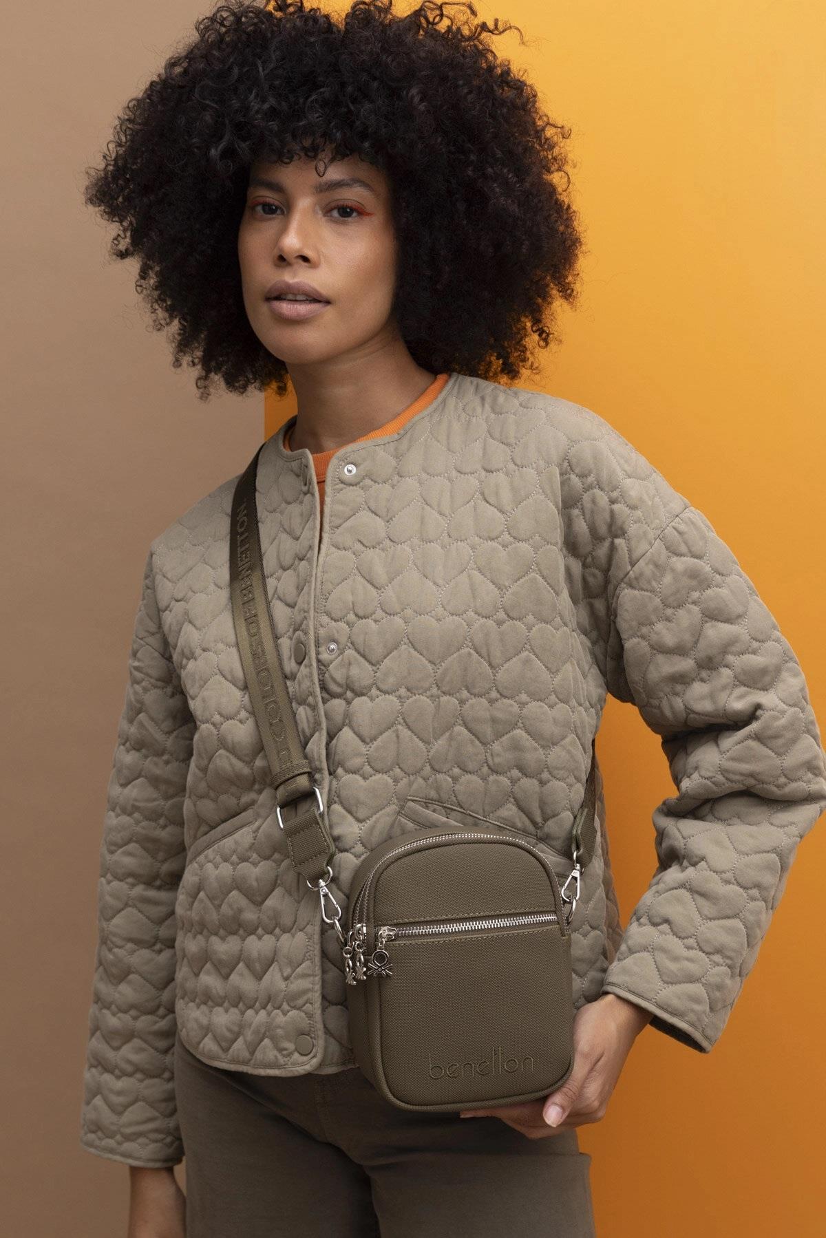 Benetton 1414 Haki Baskılı Çarpraz Bayan Çanta