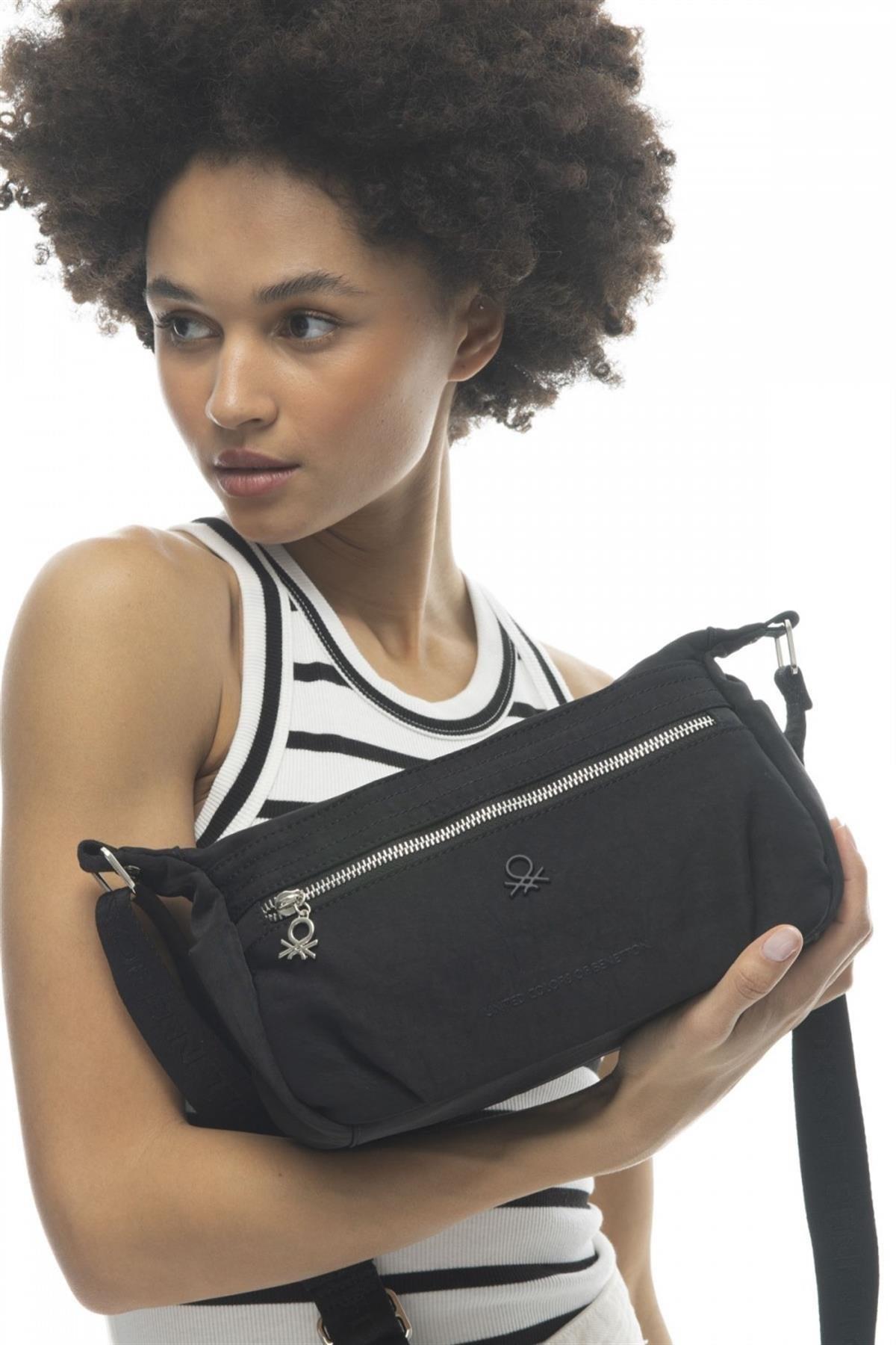 Benetton 913 Siyah Baskılı Çarpraz Bayan Çanta