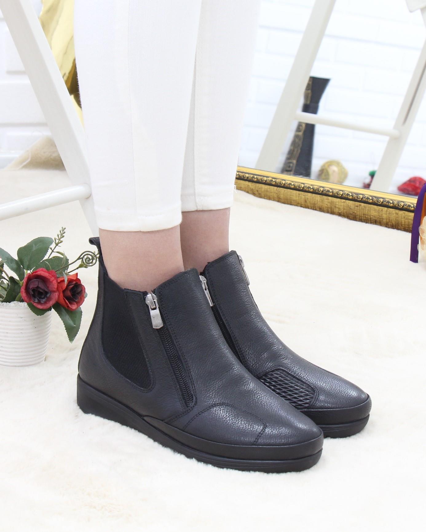 Capella 3205 Siyah Hakiki Deri Çift Fermuarlı Kemik Çıkıntısı Bot