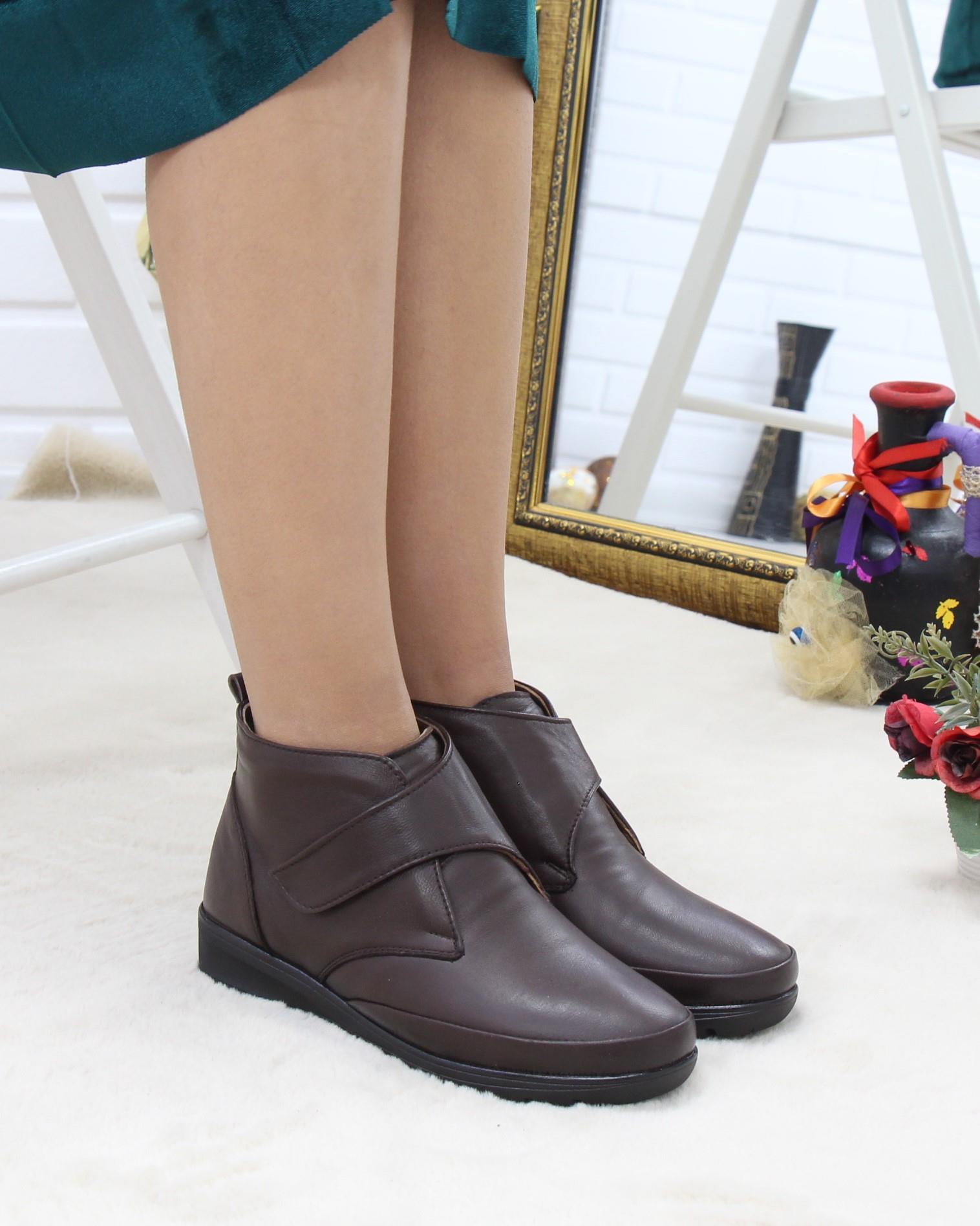 Forex 7000 Kahve Hakiki Deri Cırtlı Anatomik Kadın Bot