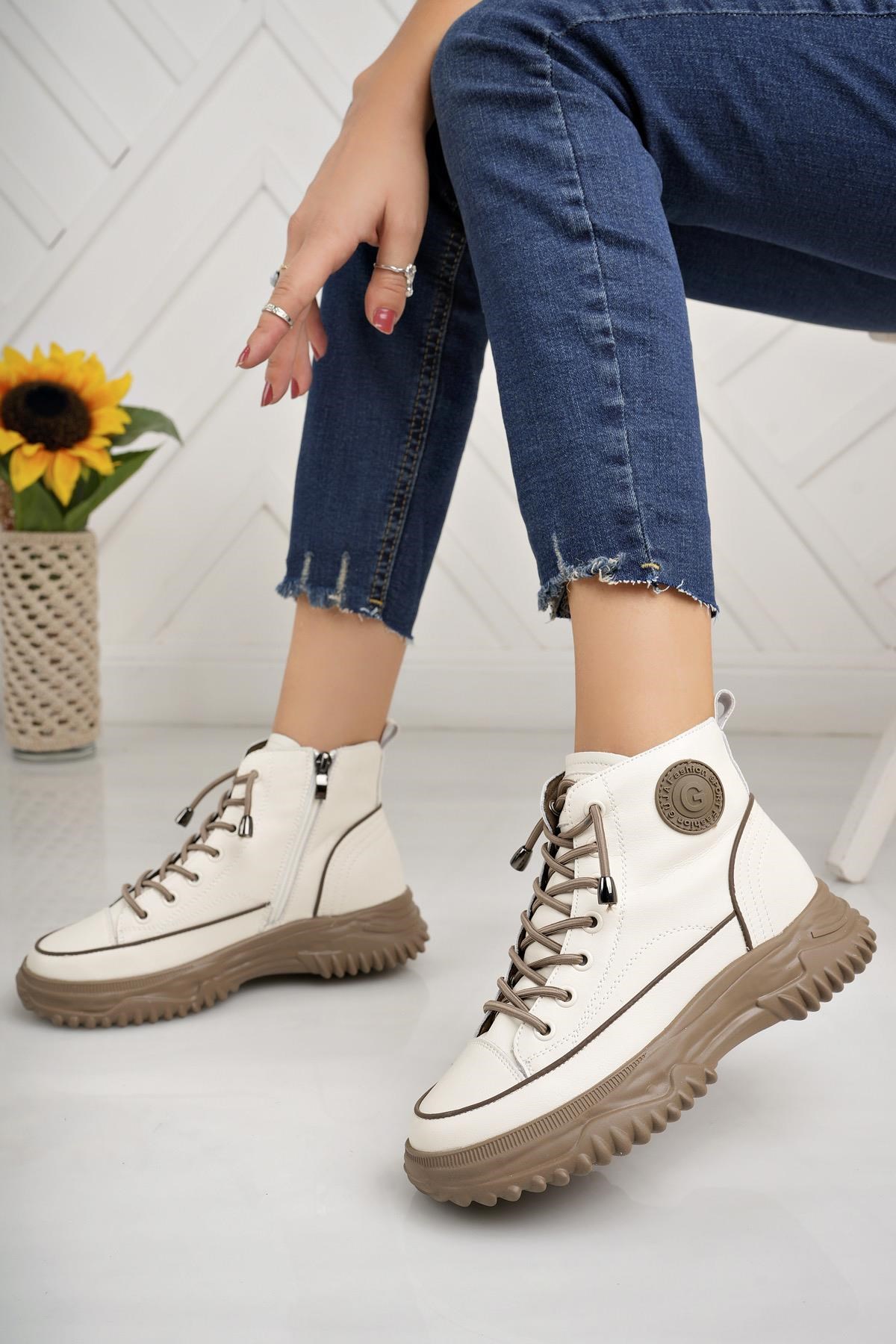 Guja 24K310 13 Bej Fermuarlı Fashion Kadın Bot