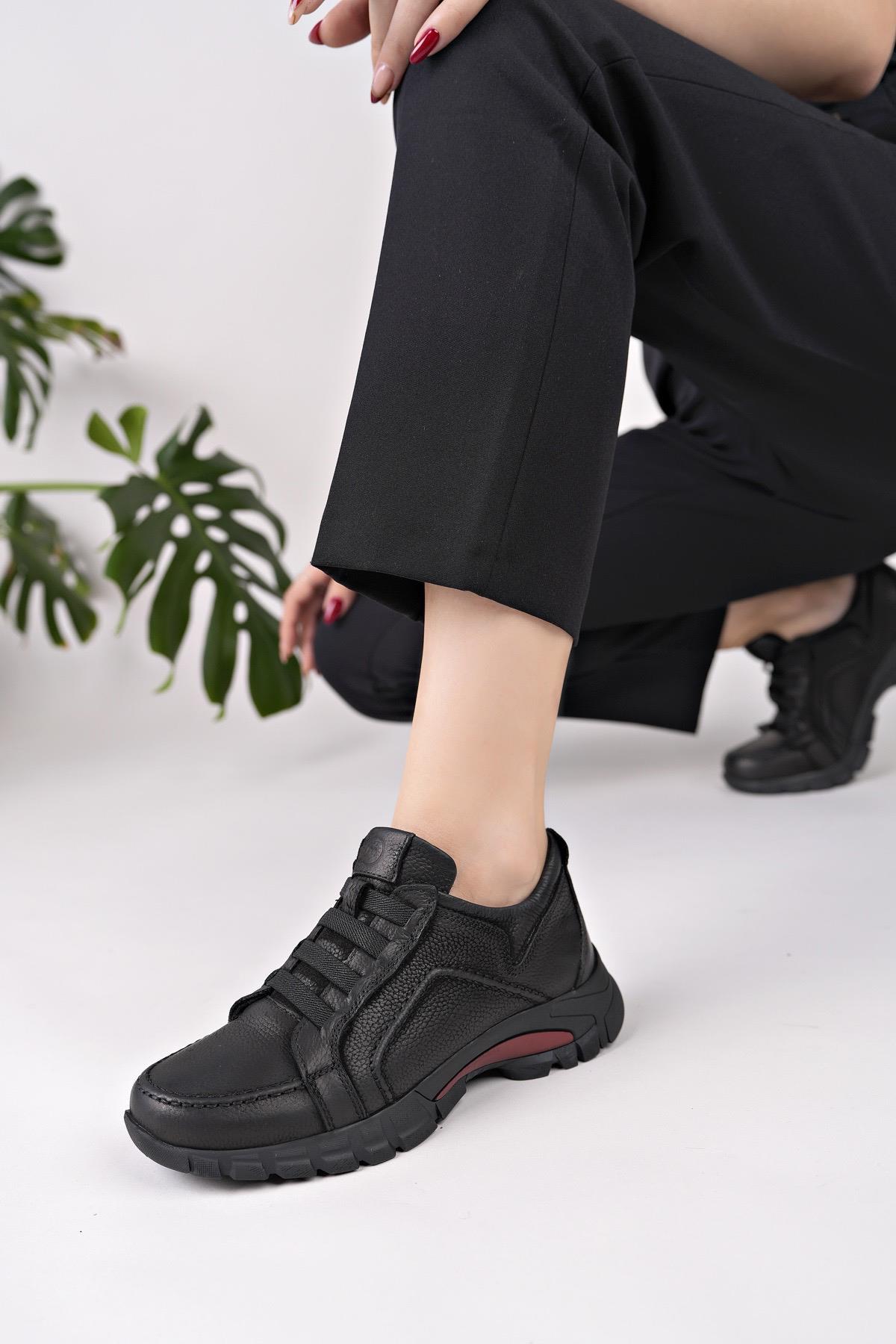 Mammamia D25KA 3465 Siyah Nubuk Hakiki Deri Kadın Ayakkabı