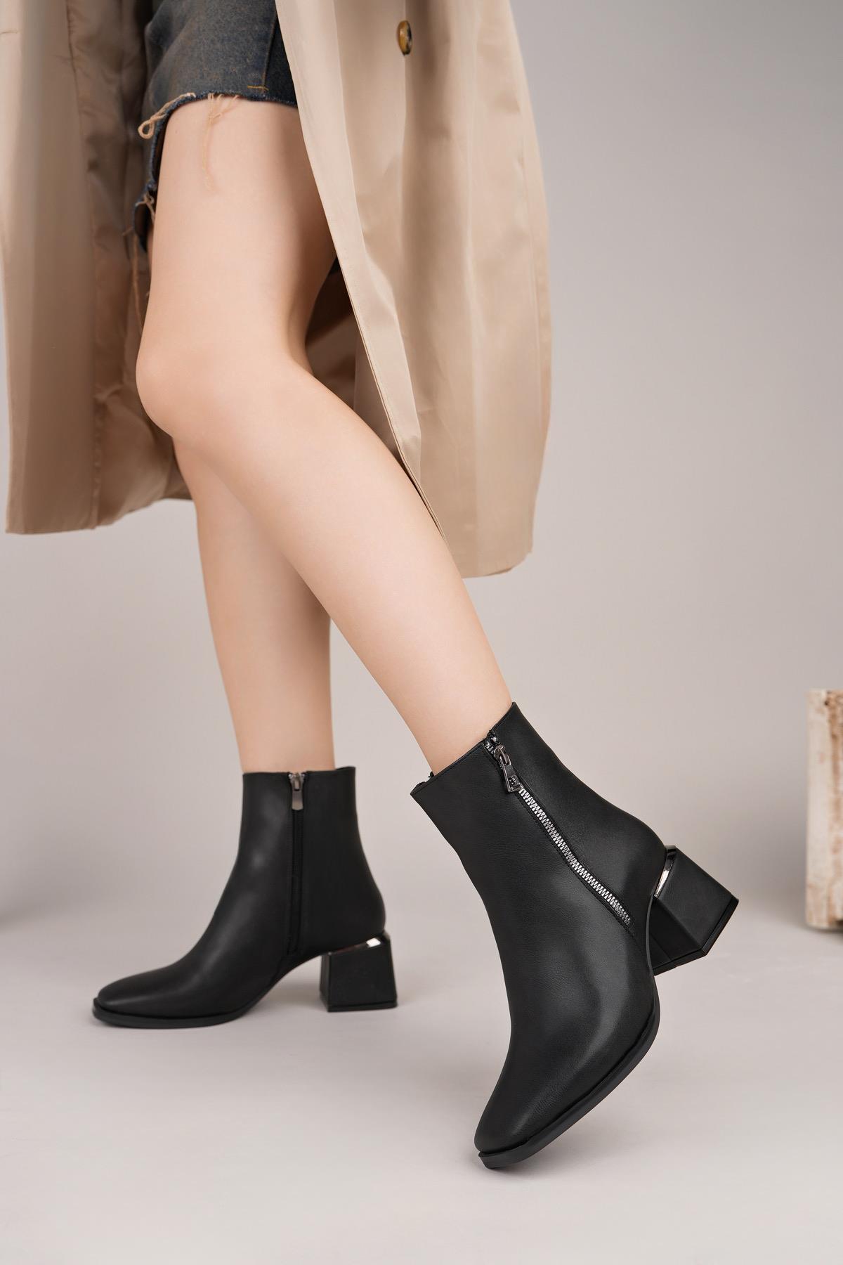 Nesil Shoes Senyo 629 Siyah Fermuarlı Kadın Bot