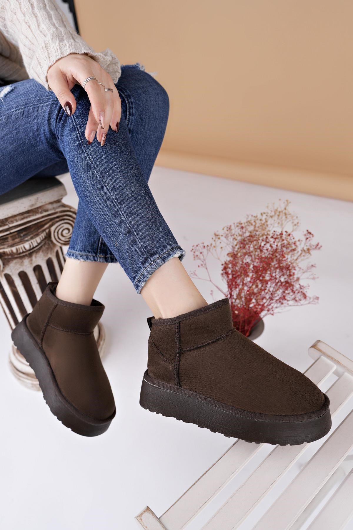 Nesil Shoes Ypr 8391 Kahve Süet İçi Kürklü Su İtici Kadın Bot