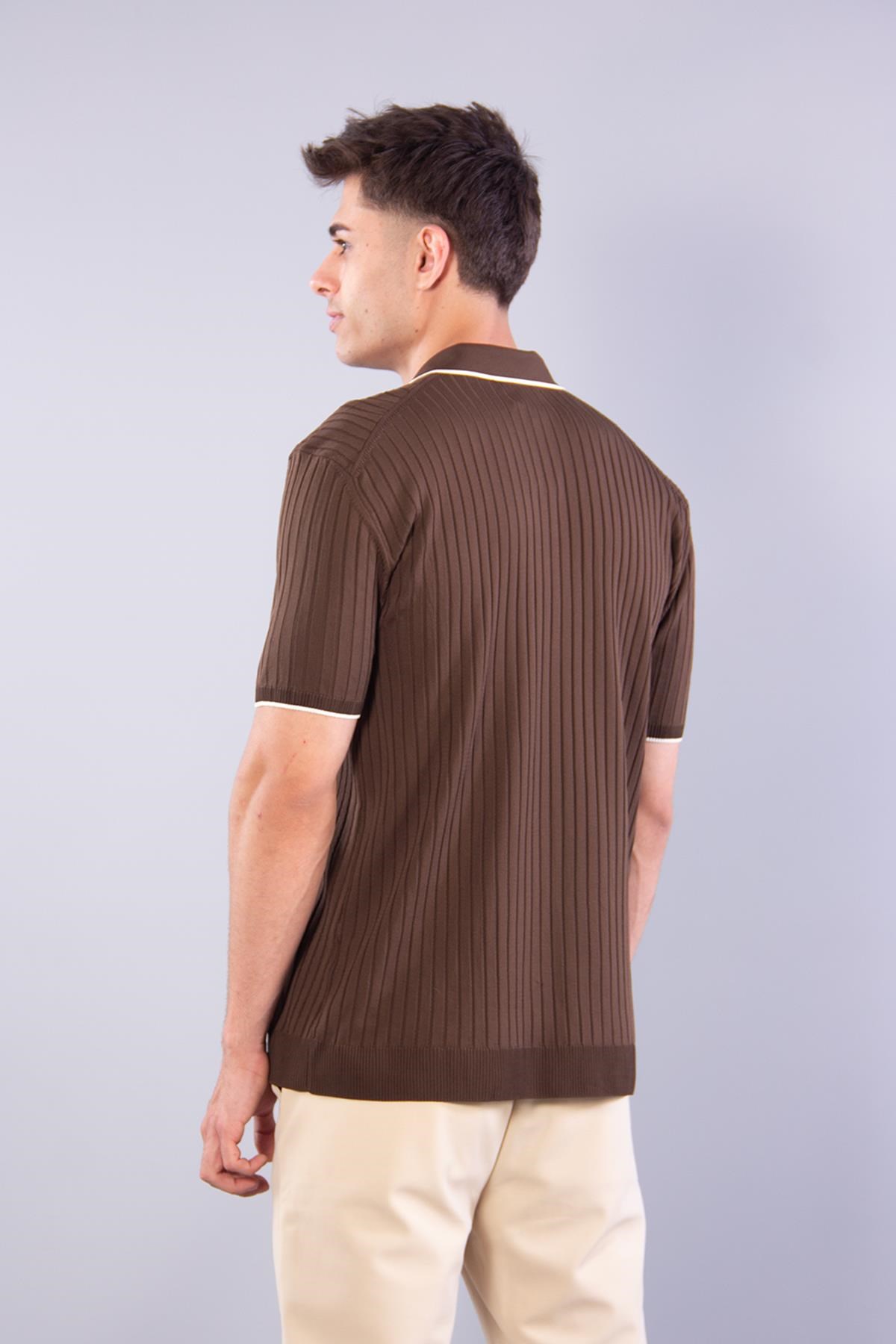 10020 Polo Yaka Kol Ve Yaka Çizgili Kendinden Şeritli T-shirt