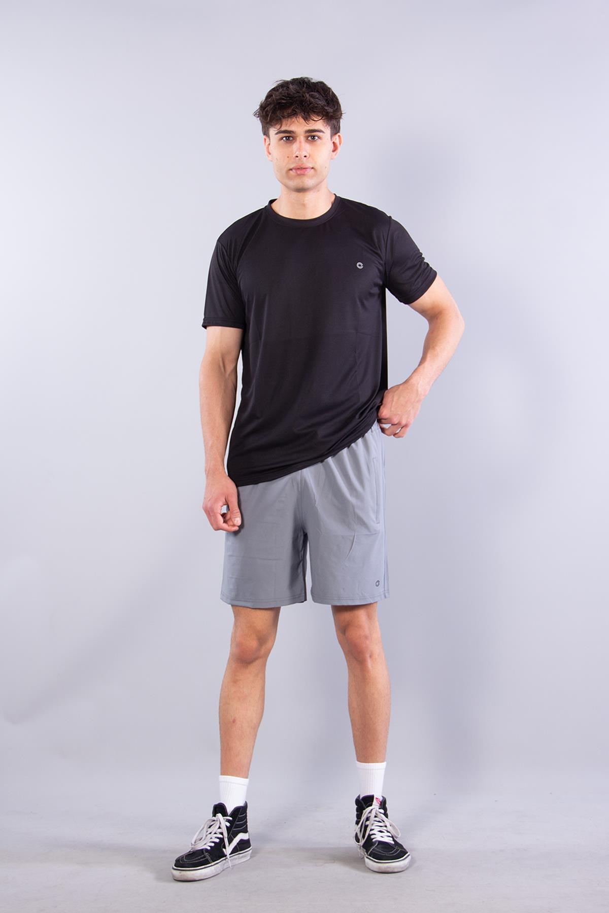 18 Kareli Baskılı Sıfır Yaka T-shirt