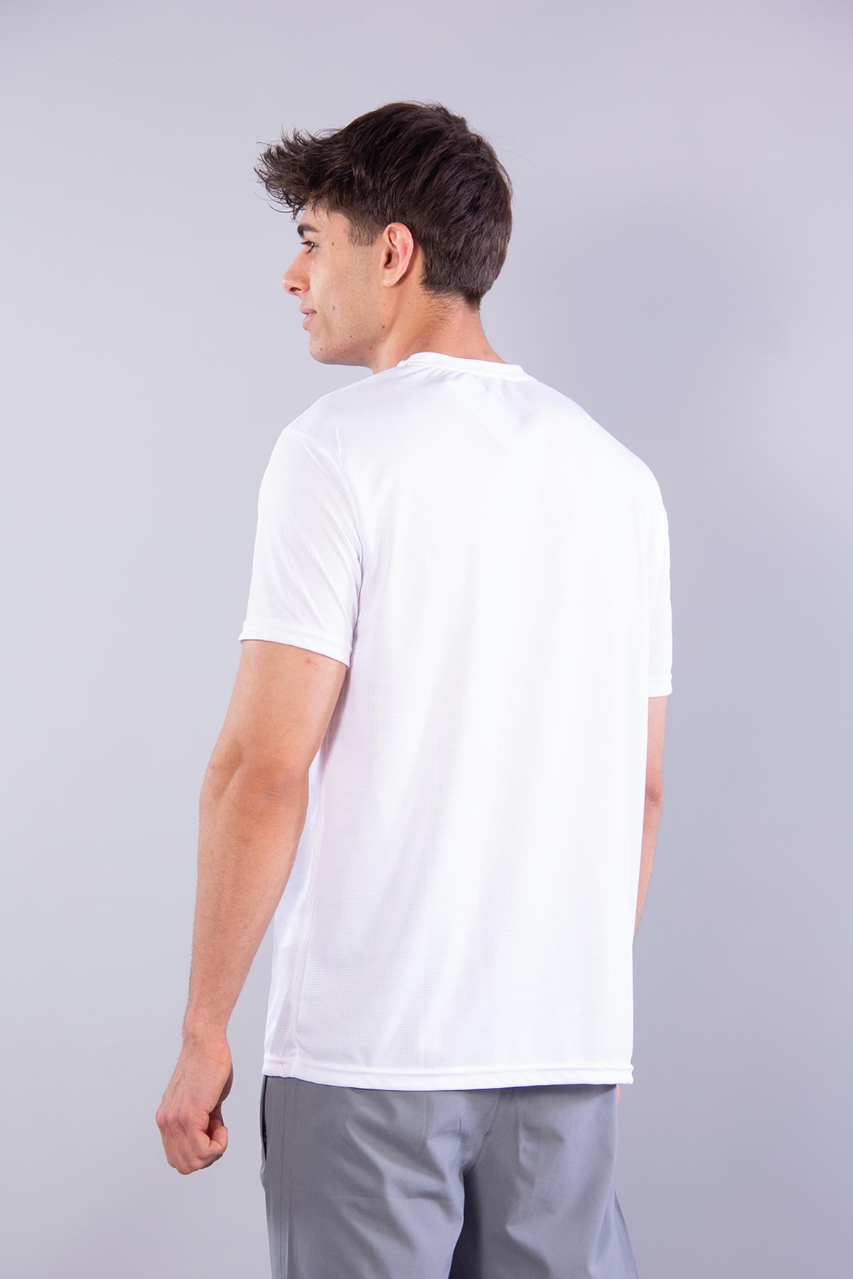 18 Kareli Baskılı Sıfır Yaka T-shirt