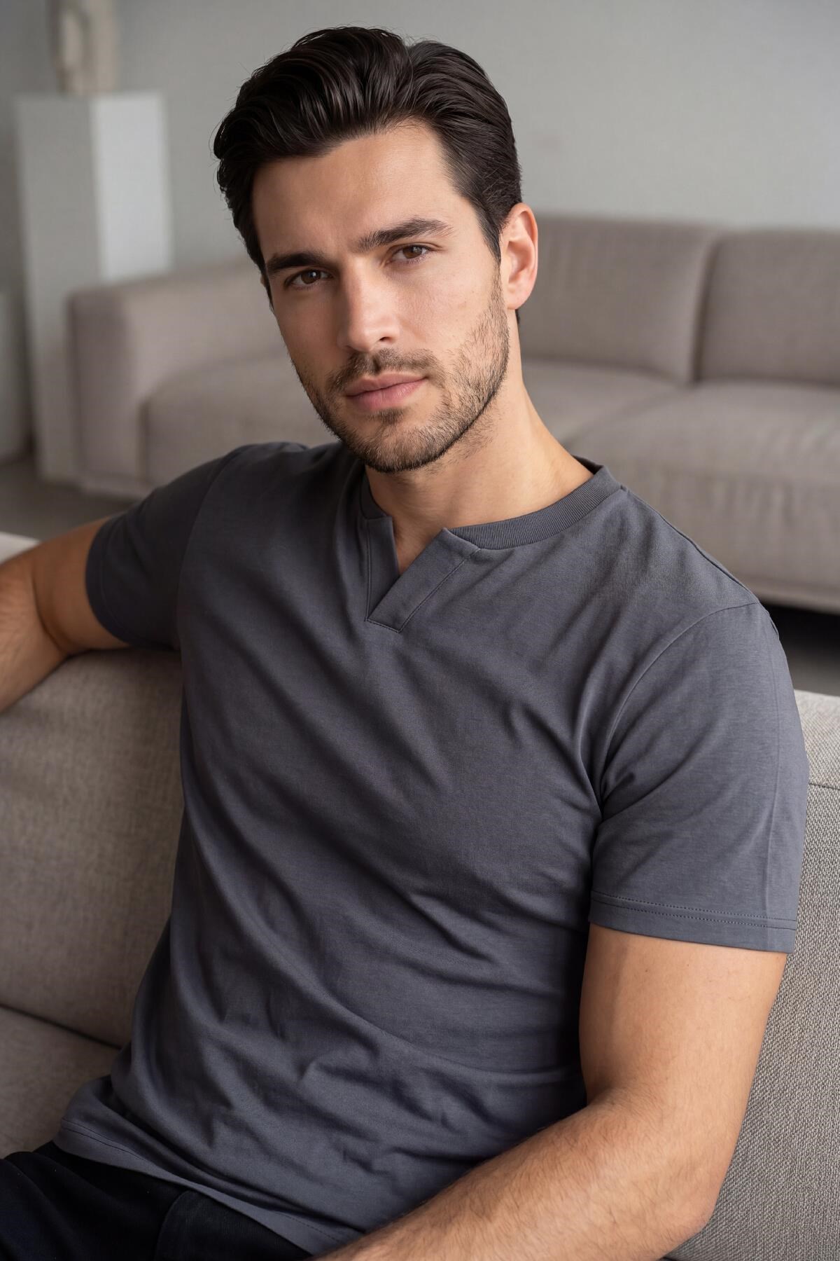 2122  Hakim Yaka  Modern Fit %100 Pamuk Basic T-shirt